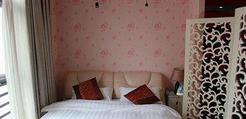 Bofeng Apartment Hotel - Kunming Dış mekan fotoğraf